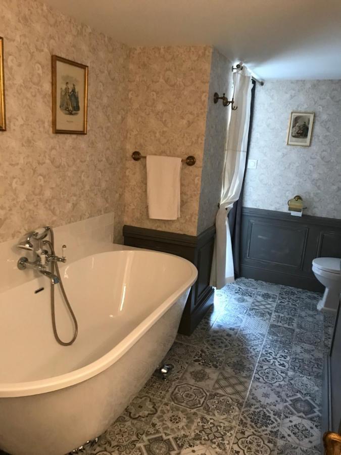 D'hotes Du Chateau Bed & Breakfast